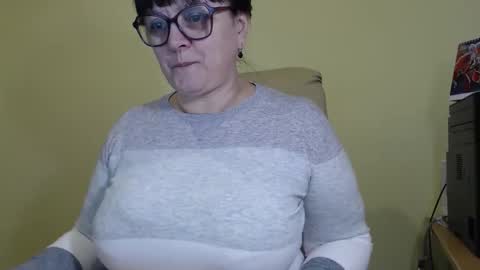 CarolineDream  online show from October 20, 5:12 am