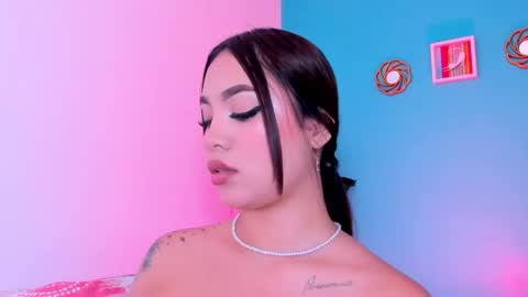 Snapshot of carolineegarcia chatting on February 11, 2:13 pm CarolineeGarcia online show from February 11, 2:13 pm