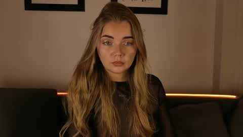 carriebradshawww online show from November 1, 5:56 pm