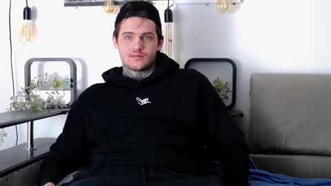 Snapshot of carter_reos chatting on March 3, 1:34 pm Carter online show from March 3, 1:34 pm
