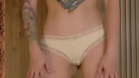 Casandra  online show from March 20, 8:03 pm