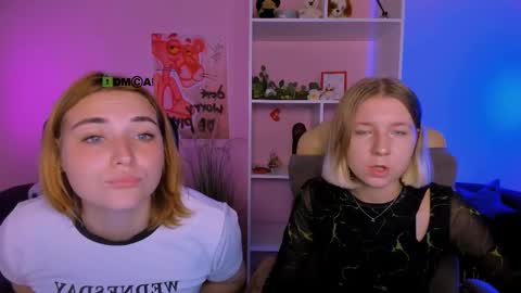 Snapshot of casey_meow_ chatting on September 24, 5:47 am casey_meow_ online show from September 24, 5:47 am
