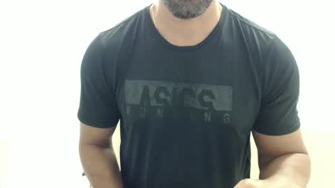 cashmastermuscle77 online show from March 16, 10:19 am