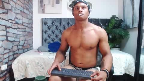 Casike online show from October 31, 1:39 am