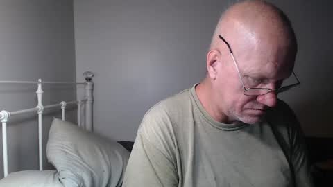 CasinoCam online show from April 16, 2:33 am