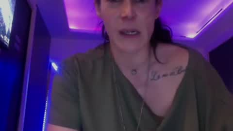 Snapshot of cassandra06400 chatting on October 2, 10:30 pm cassandra06400 online show from October 2, 10:30 pm