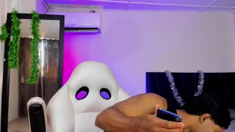 CASSIAN GOLD online show from December 20, 5:20 pm