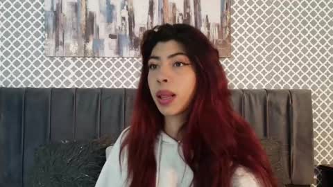 Snapshot of cassie_bloom chatting on October 3, 6:43 am cassie_bloom online show from October 3, 6:43 am