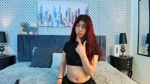 Snapshot of cassie_bloom chatting on March 8, 4:12 am cassie_bloom online show from March 8, 4:12 am