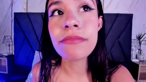 Cassie Jones online show from September 15, 2:35 am