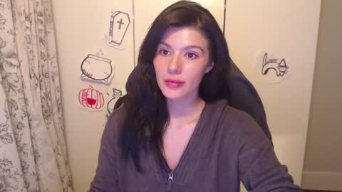 cassiealvarez online show from October 6, 2:29 am