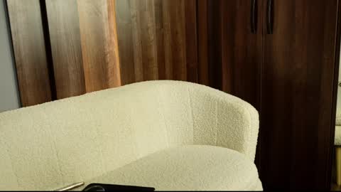 CassieHilton online show from April 2, 10:06 pm