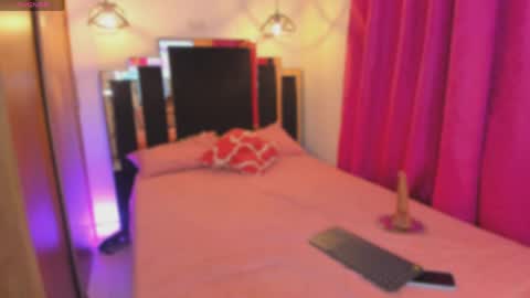  Cassie Stevens  online show from April 23, 7:05 am