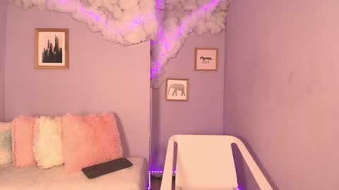 Snapshot of cat_nasty chatting on September 30, 8:08 pm cat_nasty online show from September 30, 8:08 pm