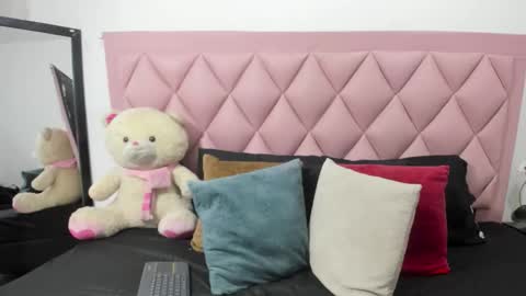 cata_gil1 online show from October 24, 6:08 pm