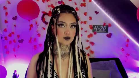 Snapshot of cata_greenn chatting on February 18, 12:48 am Cata green model independient online show from February 18, 12:48 am