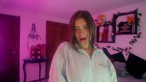 cata_lover1 online show from February 2, 12:34 pm