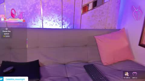 Snapshot of catalehia_moonlight chatting on October 17, 1:15 pm Cataleha online show from October 17, 1:15 pm