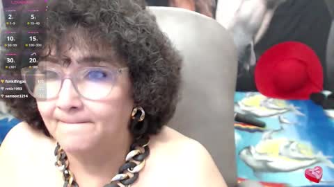 Snapshot of cataleya_mom_ chatting on February 21, 8:40 am cataleya online show from February 21, 8:40 am