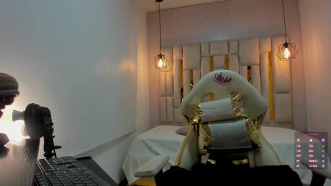 Snapshot of cataleya_sambrano chatting on September 14, 11:00 am Cataleya online show from September 14, 11:00 am