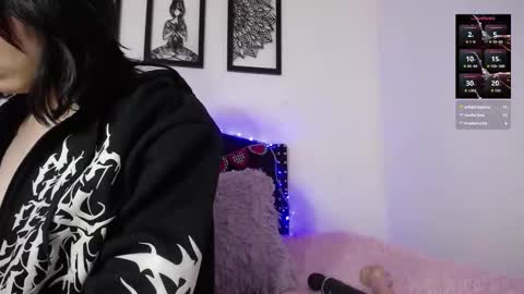 Catalina   online show from March 3, 2:40 am