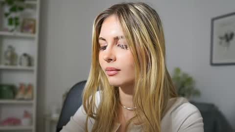 catecrago  online show from March 7, 9:07 am