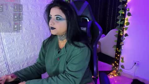 catherine_monroe online show from January 12, 11:23 pm