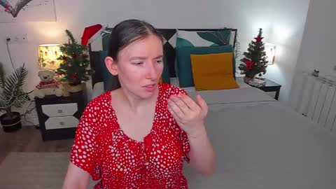 Snapshot of catherinewalls chatting on January 20, 4:43 am Catrin online show from January 20, 4:43 am