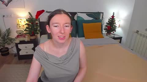 Snapshot of catherinewalls chatting on January 31, 10:52 am Catrin online show from January 31, 10:52 am