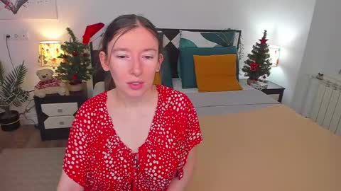 Snapshot of catherinewalls chatting on January 21, 6:00 am Catrin online show from January 21, 6:00 am