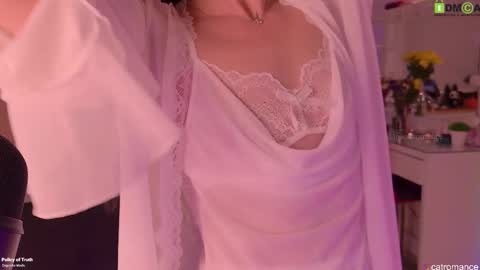 Snapshot of catromance chatting on October 17, 6:45 pm Katerina online show from October 17, 6:45 pm