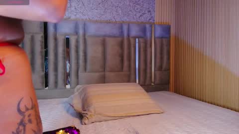 CATALEYA  online show from December 16, 12:55 pm