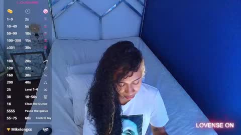 Snapshot of cattaleeyaa chatting on January 29, 2:51 am CATALEYA online show from January 29, 2:51 am
