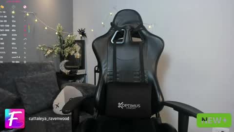 Cattaleya Ravenwood online show from October 15, 1:01 pm