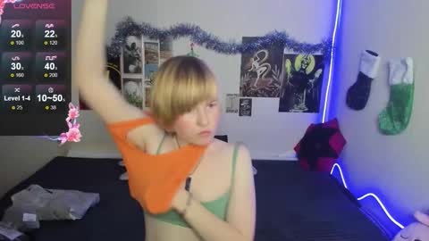 cattie_w_ online show from January 13, 1:13 am