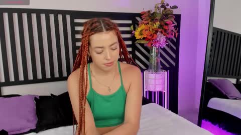 Snapshot of cattleya_veloza chatting on October 1, 11:36 pm Cattleya online show from October 1, 11:36 pm