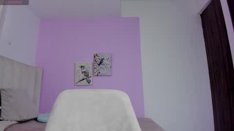 Cay online show from October 17, 1:04 pm