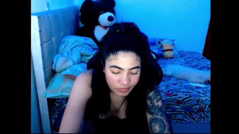 Caylinn online show from December 4, 5:29 am