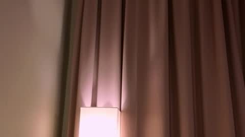 Lina  online show from November 24, 7:45 pm