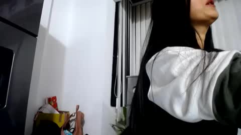 Snapshot of cecihotty4u chatting on March 1, 2:59 am ceci online show from March 1, 2:59 am