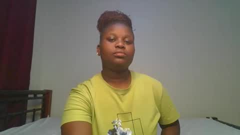 ceepretty25 online show from March 31, 9:54 am