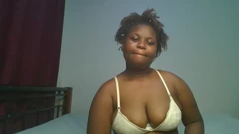 ceepretty25 online show from February 5, 10:24 pm