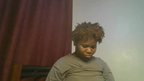 ceepretty25 online show from February 9, 10:52 am