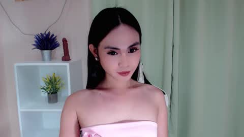 celestegoddessxxx online show from March 28, 10:44 pm