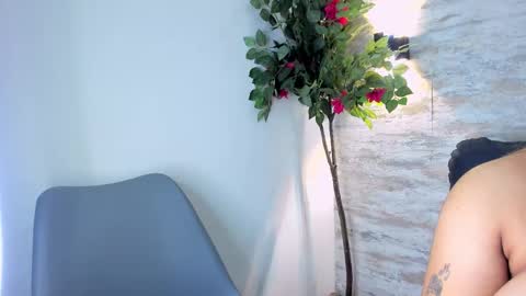 Snapshot of celestemc_26 chatting on October 17, 4:05 am CELESTE online show from October 17, 4:05 am