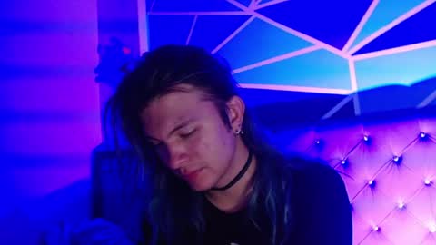 I am Valentinn online show from November 10, 8:39 am