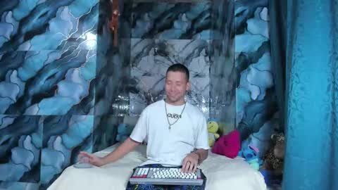 Snapshot of celesteyorucso1 chatting on October 20, 10:48 pm celesteyorucso1 online show from October 20, 10:48 pm
