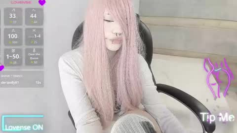 Snapshot of celestica_rose chatting on October 4, 8:28 pm Celestica online show from October 4, 8:28 pm