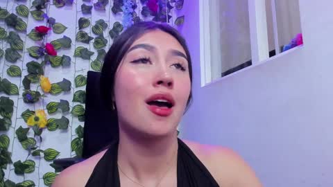 Snapshot of celestinepurple chatting on January 3, 10:40 pm Celestineeeeee online show from January 3, 10:40 pm