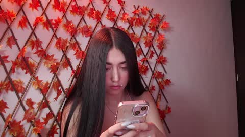 Snapshot of celestinepurple chatting on January 29, 11:46 pm Celestineeeeee online show from January 29, 11:46 pm